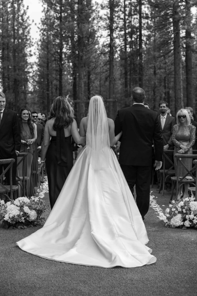 Outdoor wedding ceremony in the redwoods, California wedding photographer Rose Freedman